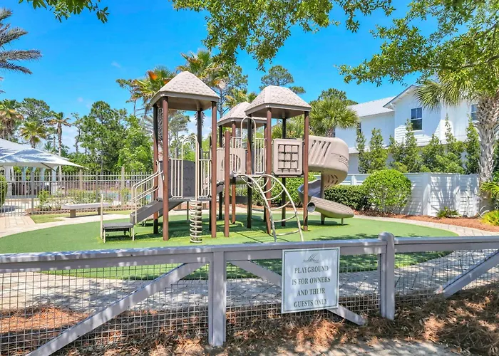 Saffron Sands By Stay On 30A- Pool, Bikes, Golf Cart