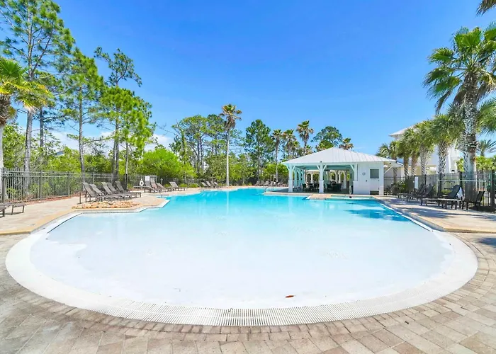 Saffron Sands By Stay On 30A- Pool, Bikes, Golf Cart