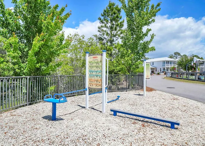 Saffron Sands By Stay On 30A- Pool, Bikes, Golf Cart