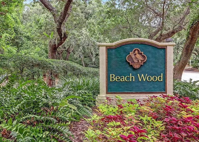 2054 Beach Wood