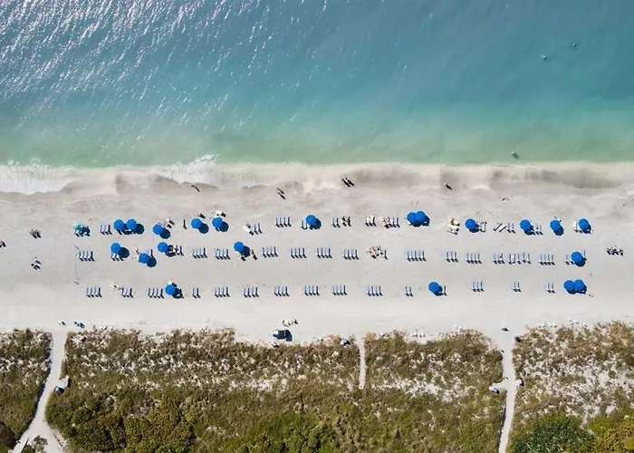 2531 Beach Villa- Captiva Three Bedroom Executive Penthouse Residence