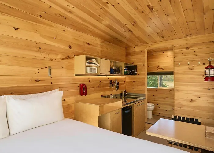 Postcard Cabins Gilchrist Springs, Outdoor Collection By Marriott Bonvoy
