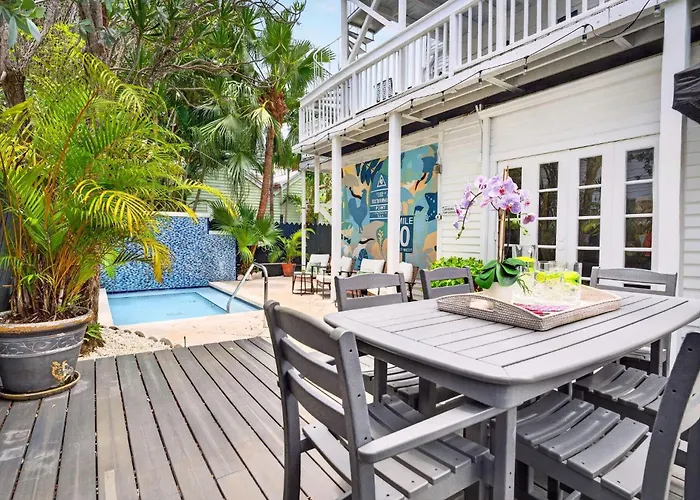 The Truman Room At Inn On Fleming Key West!