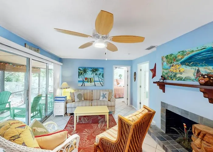 21 Palms Unit A