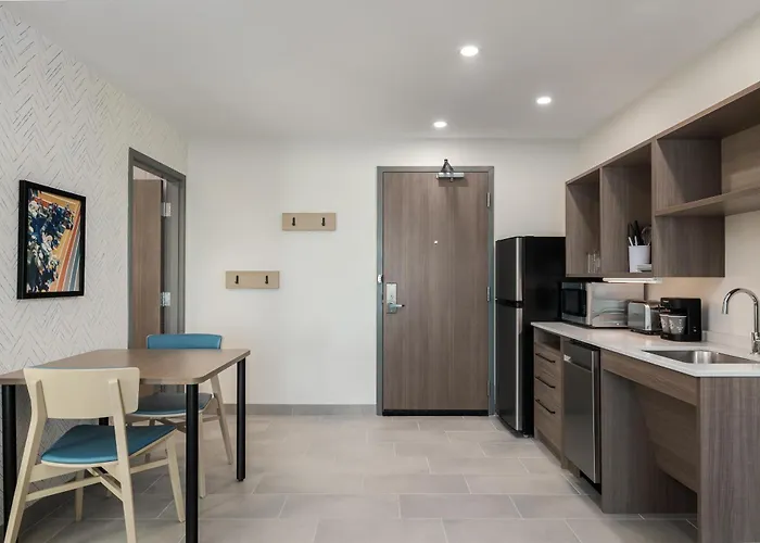 Home2 Suites By Hilton Riverview Tampa