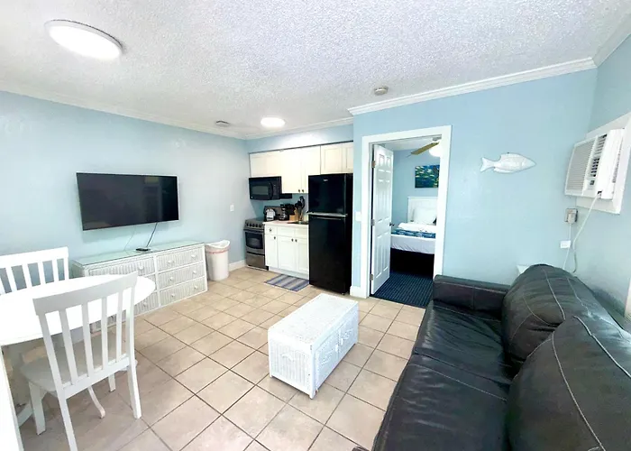 White Sands Beach Resort - Anna Maria Island