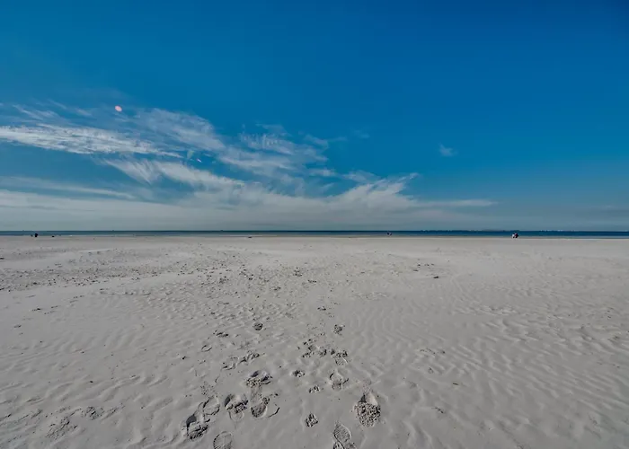 Beach Villas 606