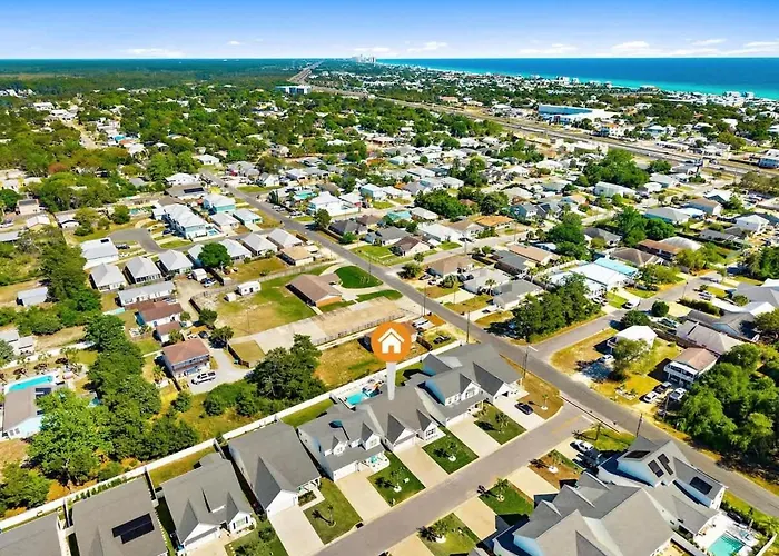 708 Landing Circle