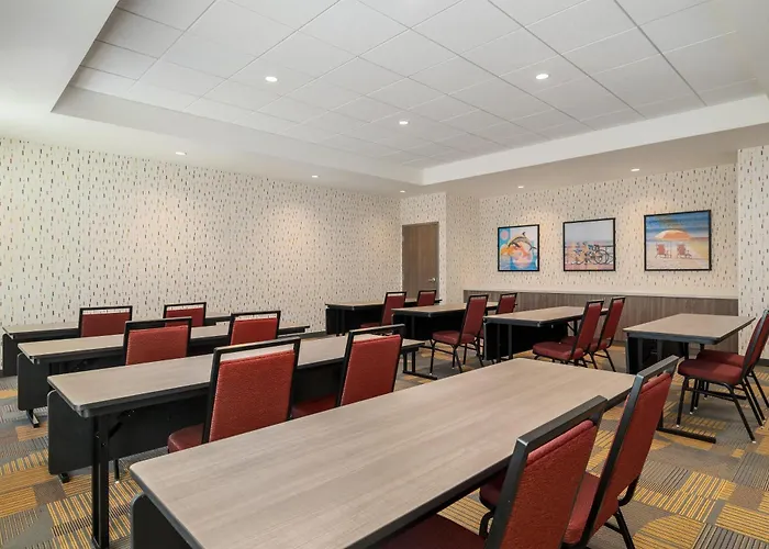 Home2 Suites By Hilton Riverview Tampa
