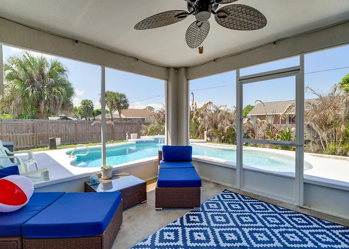 Jump Into Fall At This Cozy Gem W/ Private Pool!
