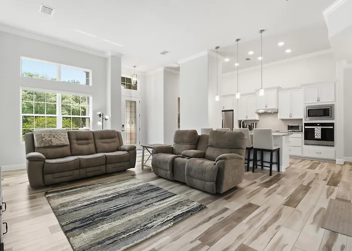 Hernando Home With Screened Lanai, Near Springs