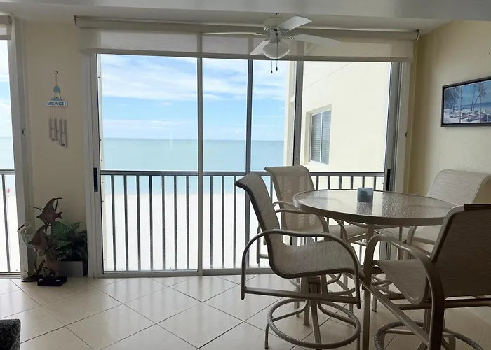 Bonita Beach Direct Beach Front Luxury & Fun