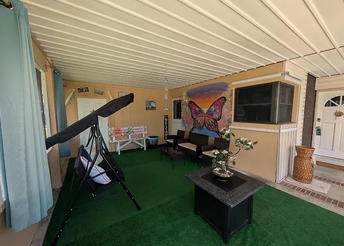 Spacious Home In Sunny Palm Bay Near Space Coast