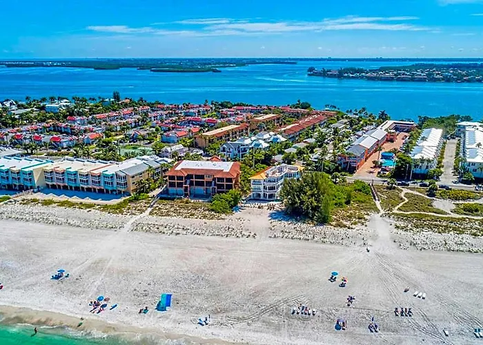 Anna Maria Island Beach Palms 6B