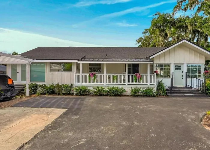 Lakefront Dora Lake Heated Pool Home Private Dock & Golf Cart