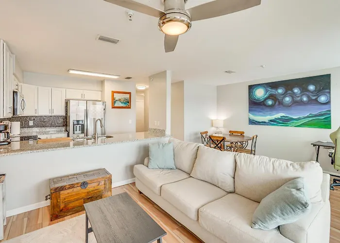 Panama City Condo W/ Dolphin Views & Marina Access