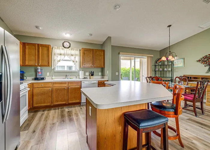 2 Mi To Lake Sumter Landing: Home In The Villages