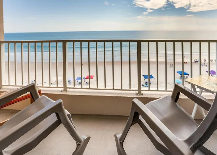 Unwind Poolside, Walk To Shore! Ponce Inlet Escape