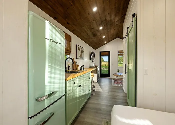 Relaxing And Fully Equipped Cabin In Lake City, Florida, Near Ichetucknee Springs State Park
