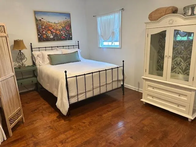 Five Oaks Cottage
