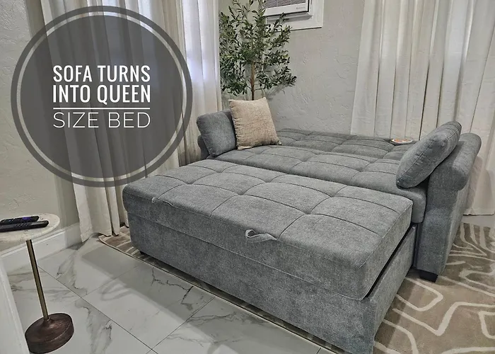 Miami Gardens Cozy 2-Bedroom Private Guesthouse