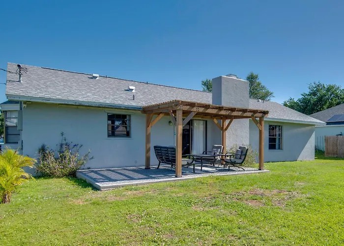 Whole House, Big Yard, Garage: 20 Min To Beach!