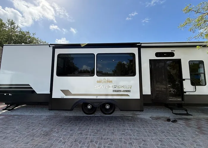 Brand New 2025 Rv 2Br 2 Lofts 2Ba Pool And Marina