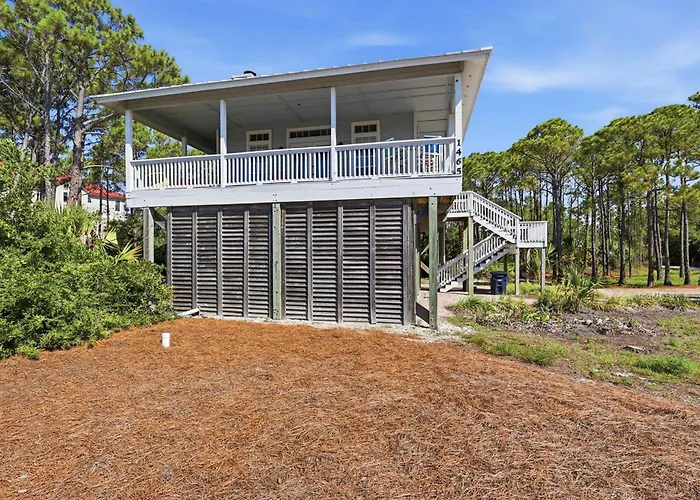 New- Pet Friendly St George Island Sleeps 6