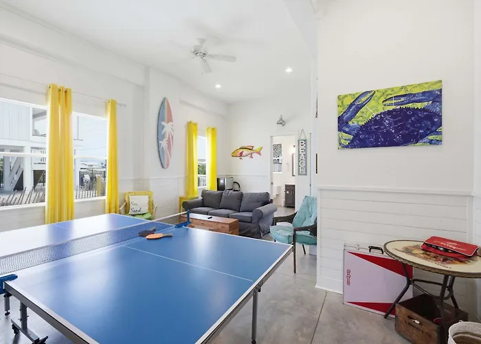 St George Island Pet Friendly 4 Bedroom- Game Room