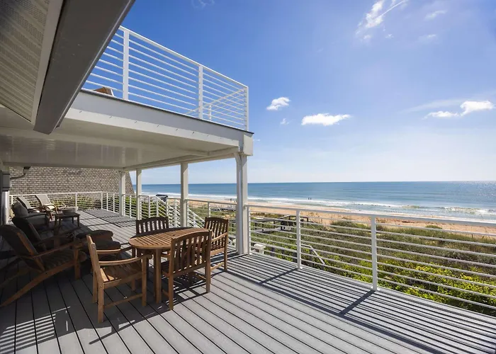 Seaside Serenity - Pool Table Hot Tub Luxury