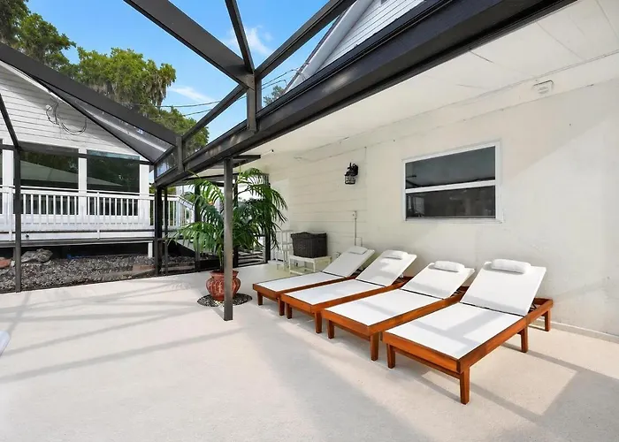 Lakefront Dora Lake Heated Pool Home Private Dock & Golf Cart