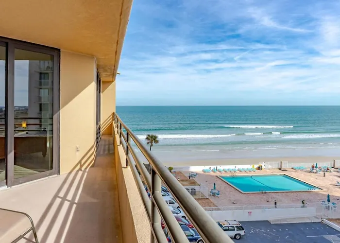 Two Bedroom Condo With Ocean View Balcony