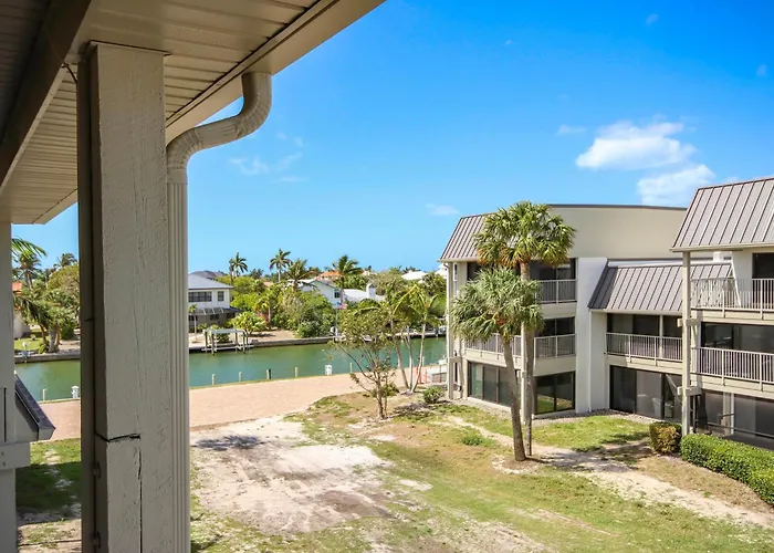 Bayfront Sanibel Condo Water Views Pool Mariner Pointe 712 Dolphins Reach