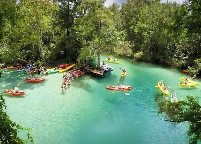 Private Suite Near Weeki Wachee Springs