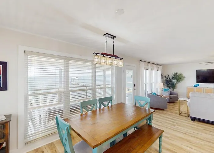 Gorgeous Bayfront Home Private Dock Gas Grill Wifi Washer And Dryer
