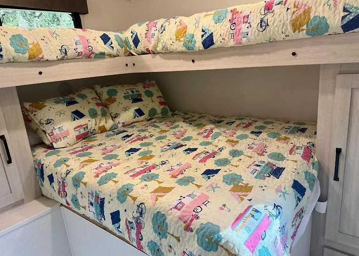 Family Friendly Crystal River Camper