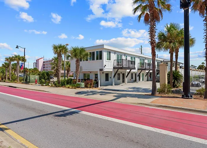 Octa Collection On Front Beach