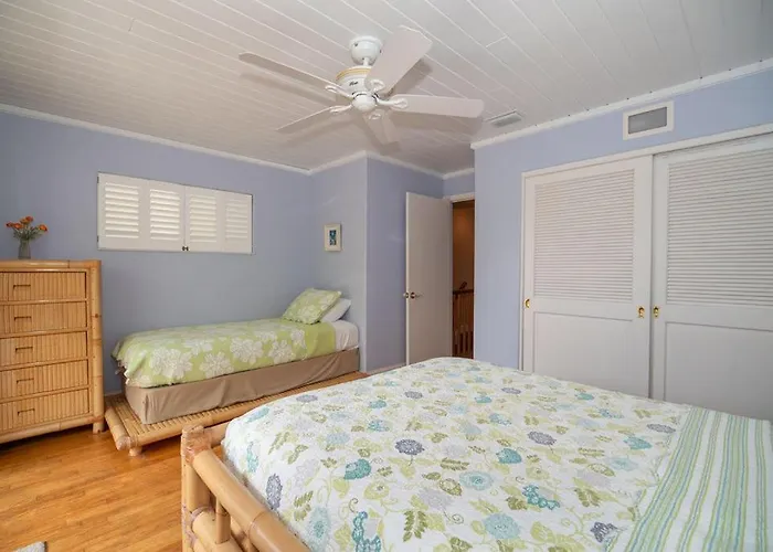 Melbourne Beach Bungalow