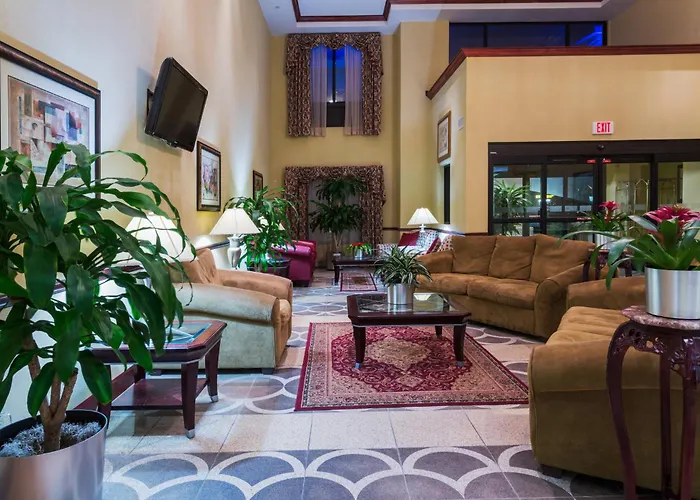 Holiday Inn Express & Suites Sebring By Ihg
