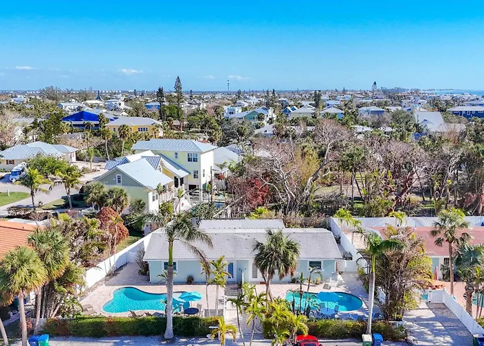 Blue Wave Villa East