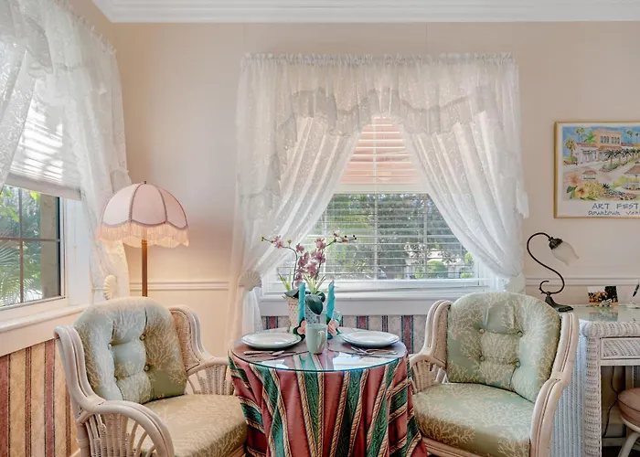 Banyan House Vacation Rentals