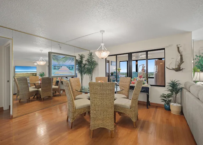 Oceanfront Penthouse 11B