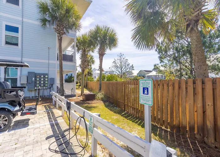 Beachside Villas 911