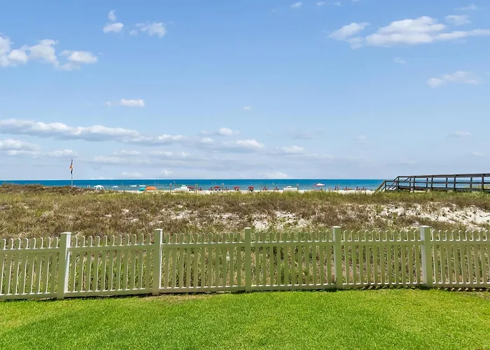 Ocean Breeze West #106