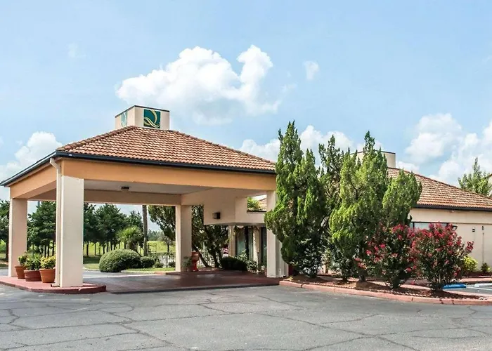 Quality Inn Marianna South