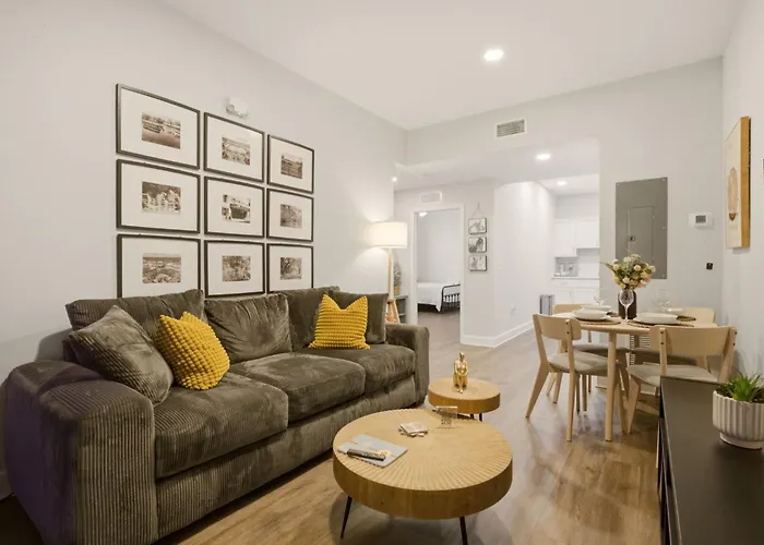 Downtown Square Apartment In Ocala Downtowngetaway