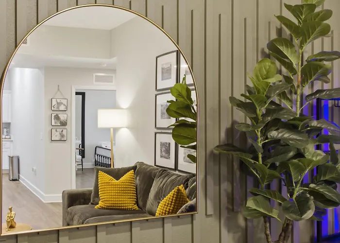 Downtown Square Apartment In Ocala Downtowngetaway