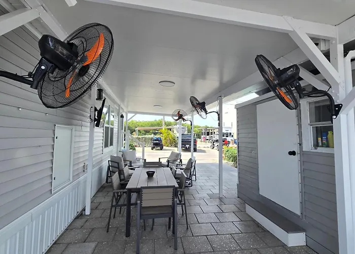 Happier In The Keys Waterfront Tiny Home