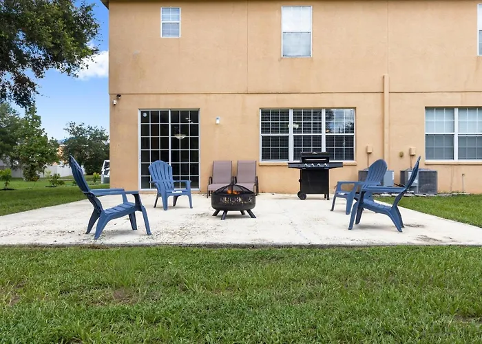 4Br Oasis Fast Wifi Workspace Near River