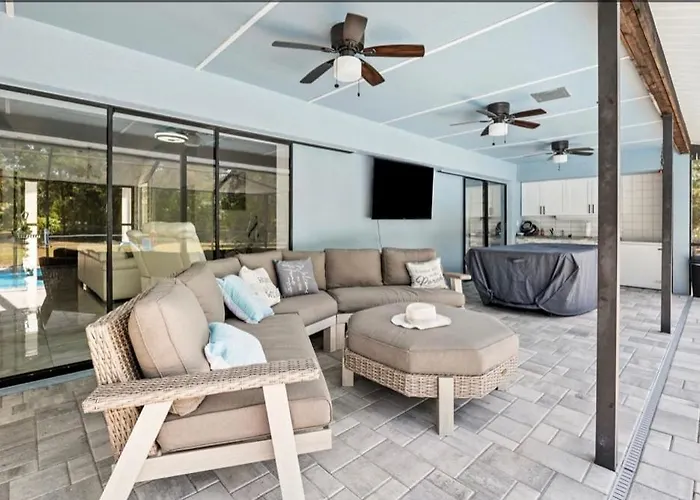 House With Heated Pool